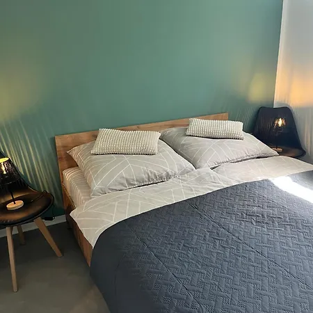 Friedrich 22 * Kolkwitz (Spree-Neisse)